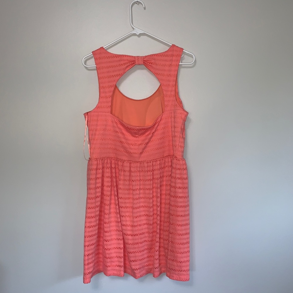 Pink Backless Dress - Picture 4 of 4
